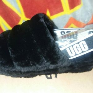 UGG Fluff Slide